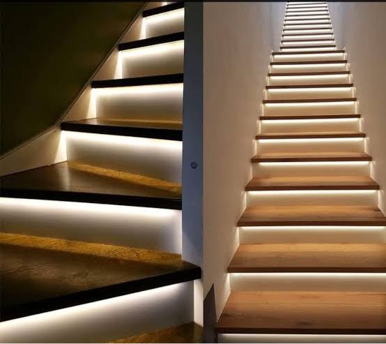 Snake/Strip Light Daylight (sold per meter) adaptor sold separately