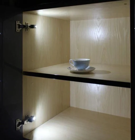Hinge cabinet light (battery)