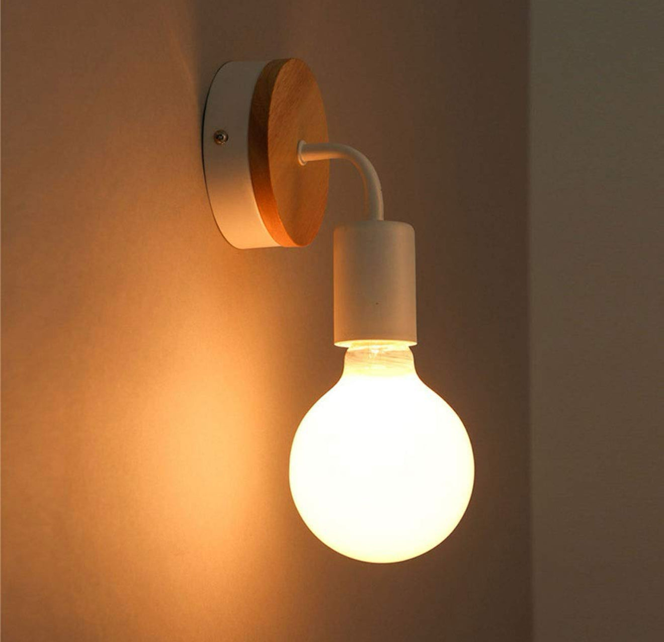 White Wall light