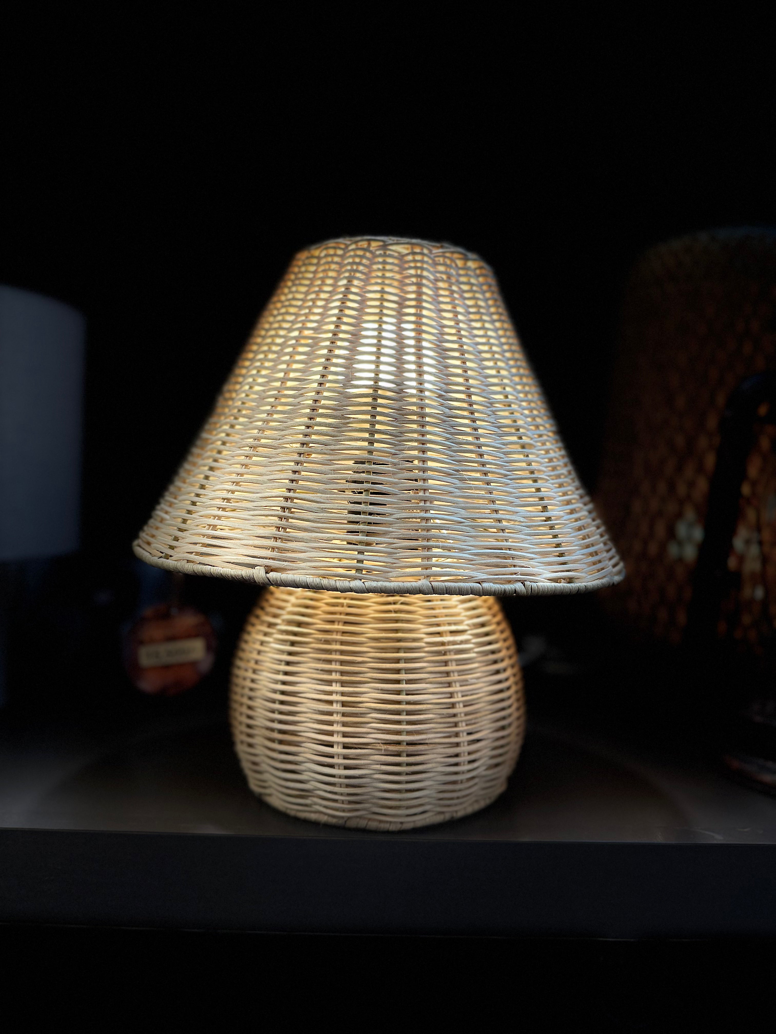Bamboo rattan table lamp #0504
