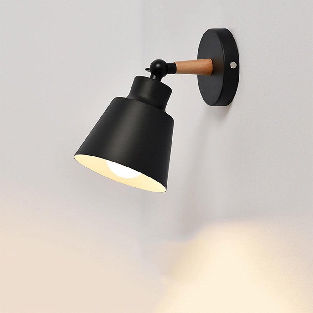 Nordic wall light