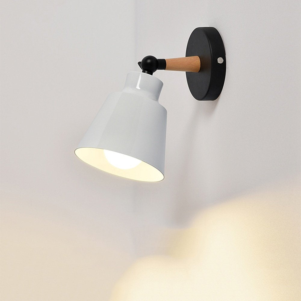 Nordic wall light