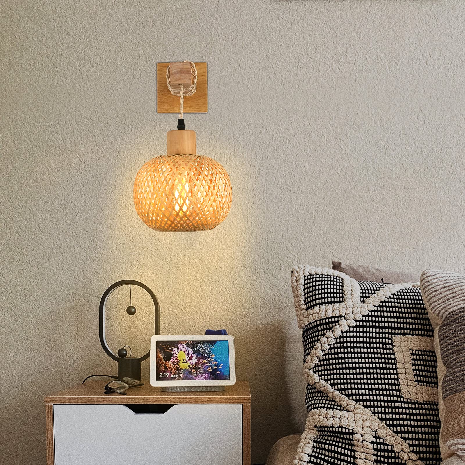bamboo wall light round