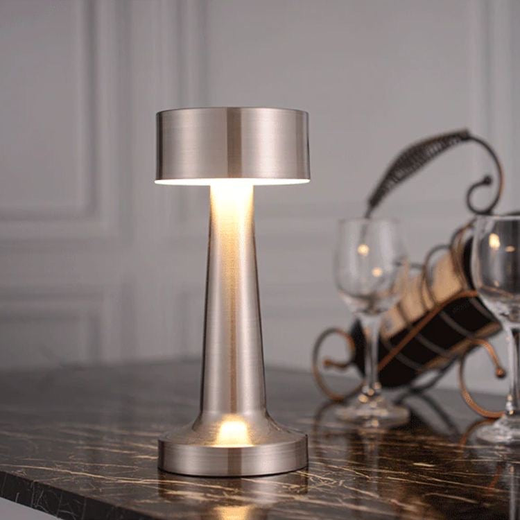 Silver flat head rechargeable wireless/cordless restaurant table lamp